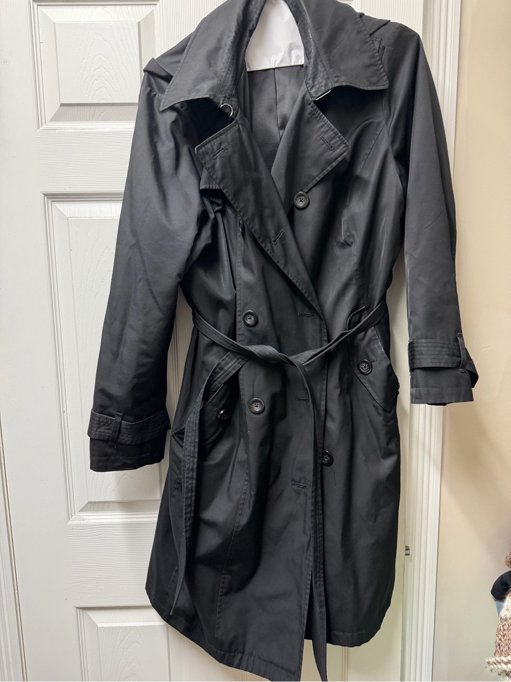 Classic Black Women’s Rain Coat Trench Coat - Timeless Double-Breasted Style